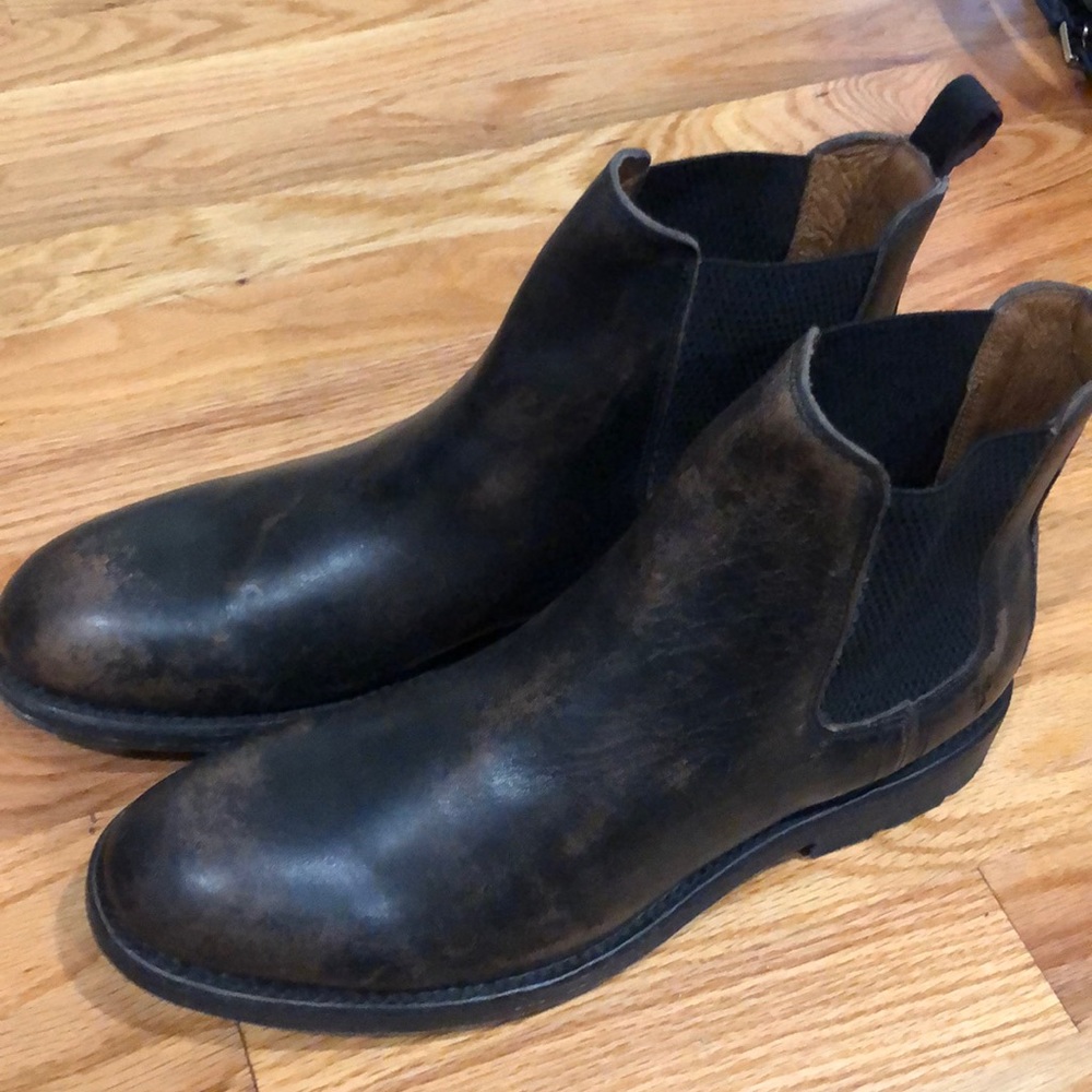 Men’s Frye boots